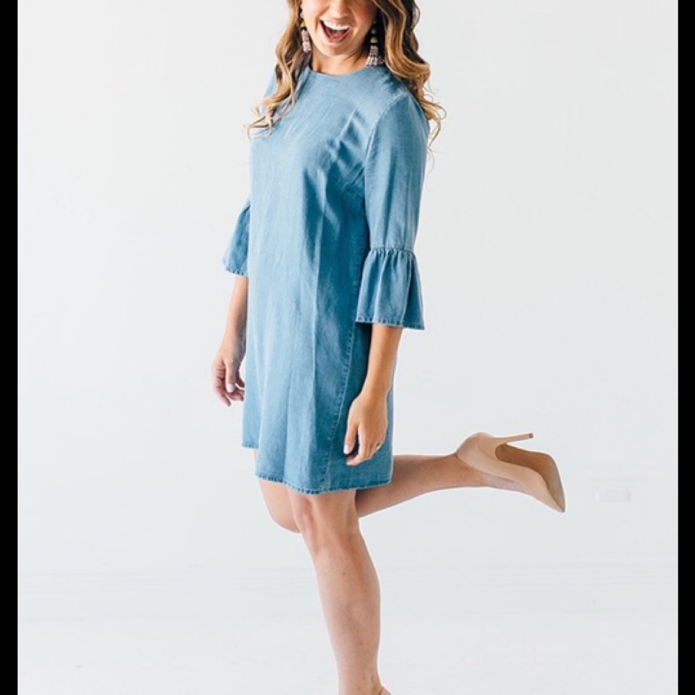 Zara Woman Chambray bell sleeve dress Sz XS